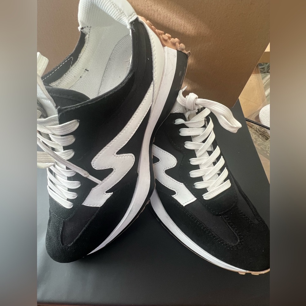 Steve Madden | Women’s CAMPO - Black & White Sneakers